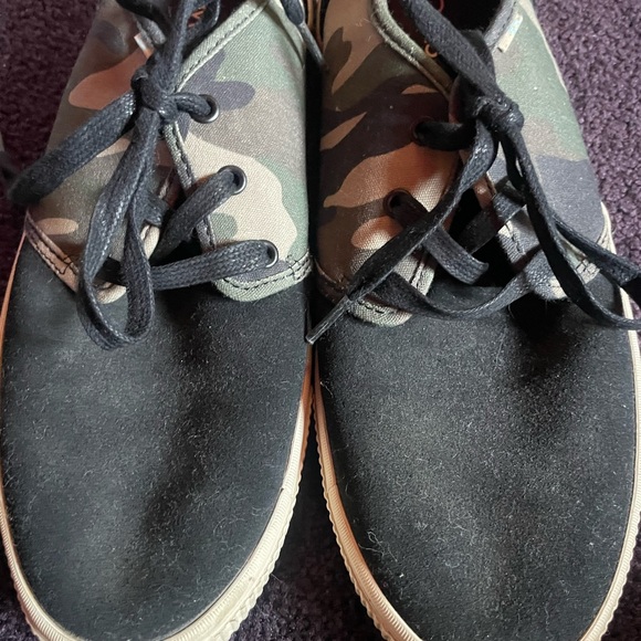 TOMS Black and Camouflage Casual Shoes - Picture 4 of 5